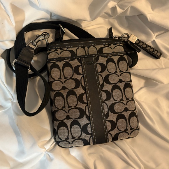 Coach Crossbody Bag Set - Black and Pink - Picture 3 of 16